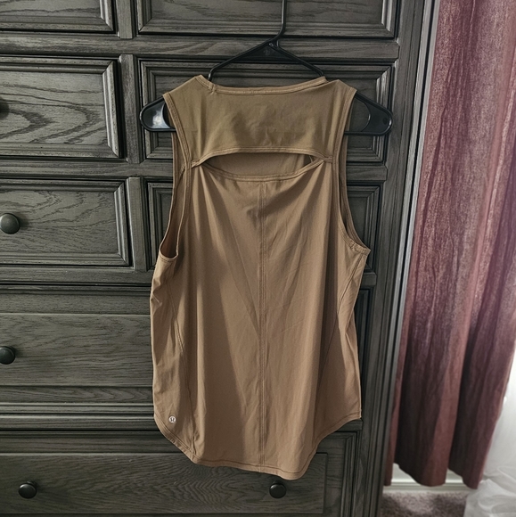 lululemon athletica Tops - Lululemon sculpt tank